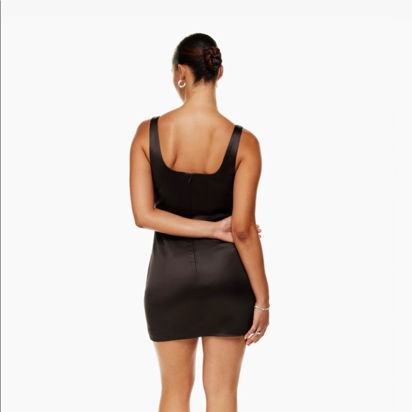 Ten By Babaton satin v neck mini dress black, size 0 - Picture 6 of 14